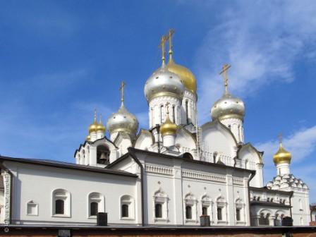 Воскресная экскурсия по святым храмам Москвы